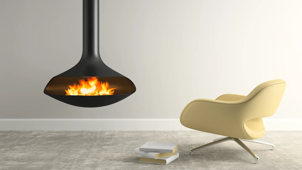 Atelier d'usinage métallurgique avec pièces mécaniques en laiton posées sur grille perforée